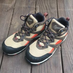 Danner Women’s Springfield Hiking Boots Size 6.5